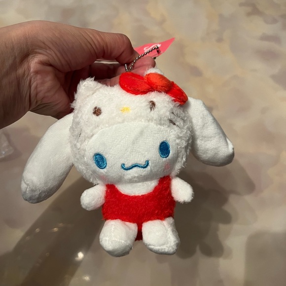 COPY Pochacco - 🌹2/$20 🌹 Cinnamoroll mini plush charms/keychains - Picture 2 of 6